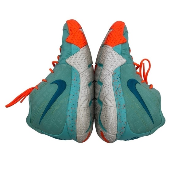 Nike Light Aqua Kyrie 4 Power Is Female Basketball Shoes Size 9 Men's - Picture 5 of 8
